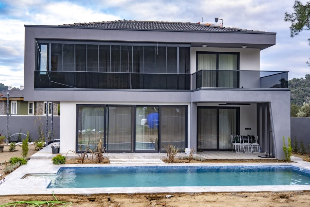 Muğla, Oytun Bey – Çift Katlı Çelik Villa Uygulamamız